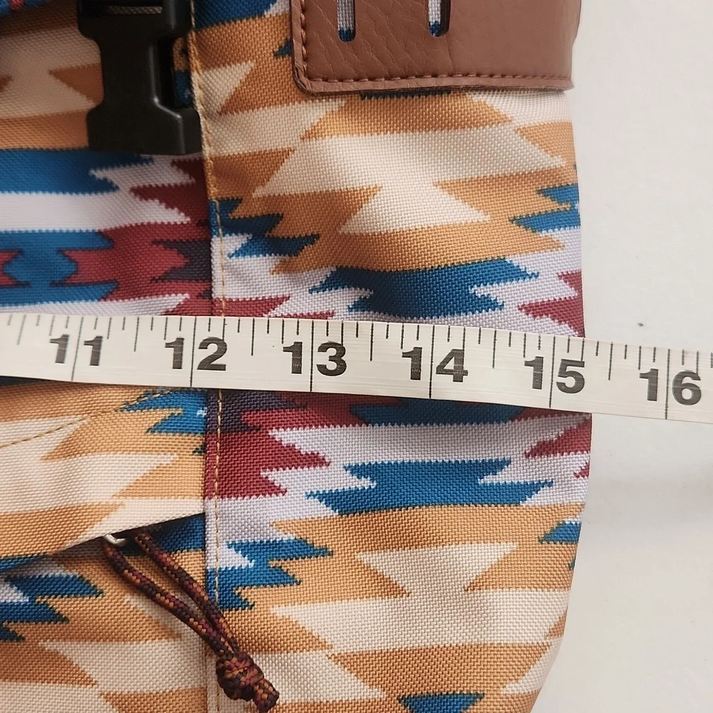 Patagonia Patterned Backpack - Picture 9 of 10